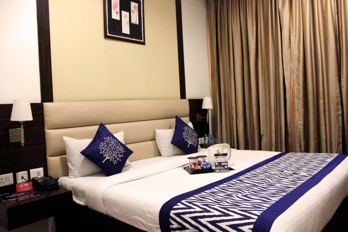 Bed room